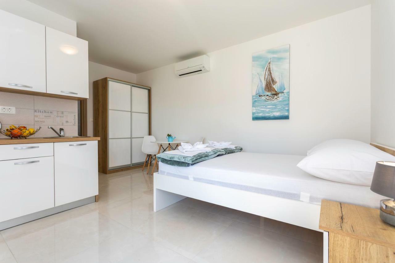 Apartments Mateo 2 Baška Esterno foto